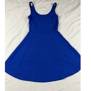 Royal Blue Ribbed Fit and Flare Dress Scoop Neck Sleeveless Size 6 Coastal‎
